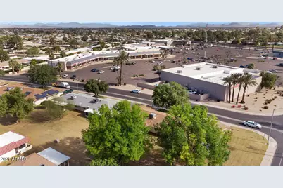 10303 W Prairie Hills Circle, Sun City, AZ 85351 - Photo 29