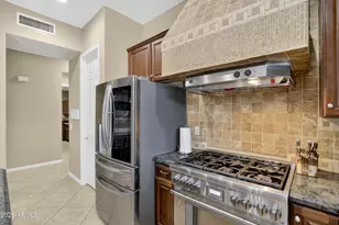 1937 E Victoria St, Chandler, AZ 85249 - Photo 11