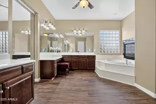 1937 E Victoria St, Chandler, AZ 85249 - Photo 45