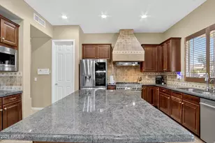 1937 E Victoria St, Chandler, AZ 85249 - Photo 23