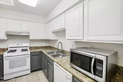 303 N Miller Road #1001, Scottsdale, AZ 85257 - Photo 9