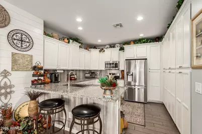 29031 N 124th Drive, Peoria, AZ 85383 - Photo 13