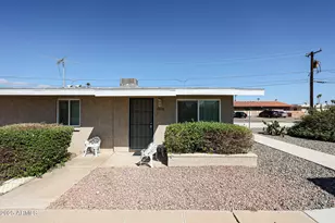 10458 W Oakmont Dr, Sun City, AZ 85351 - Photo 1