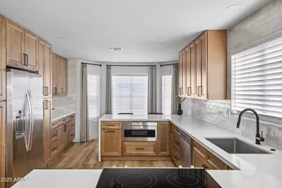 18036 N 13th Street, Phoenix, AZ 85022 - Photo 11