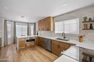 18036 N 13th St, Phoenix, AZ 85022 - Photo 13