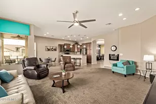 2740 S Teakwood Cir, Mesa, AZ 85209 - Photo 9