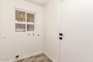 1955 N Illinois St, Chandler, AZ 85225 - Photo 25