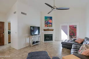 441 E Topeka Dr, Phoenix, AZ 85024 - Photo 1