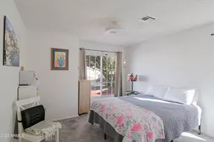 441 E Topeka Dr, Phoenix, AZ 85024 - Photo 17