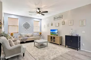 9300 W Wood Dr, Peoria, AZ 85381 - Photo 15