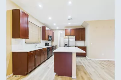 12623 N 150th Court, Surprise, AZ 85379 - Photo 11