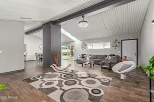 328 E Bethany Home Rd, Phoenix, AZ 85012 - Photo 5