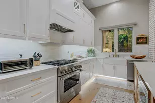 8330 E Club Village Dr, Gold Canyon, AZ 85118 - Photo 9