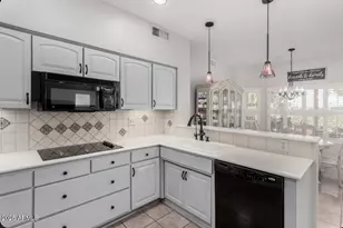 14134 W Desert Glen Dr, Sun City West, AZ 85375 - Photo 17