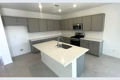 22549 W Irma Lane, Surprise, AZ 85387 - Photo 9