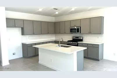 22549 W Irma Lane, Surprise, AZ 85387 - Photo 7