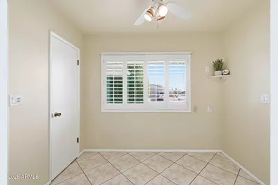 10760 W Saratoga Circle, Sun City, AZ 85351 - Photo 15