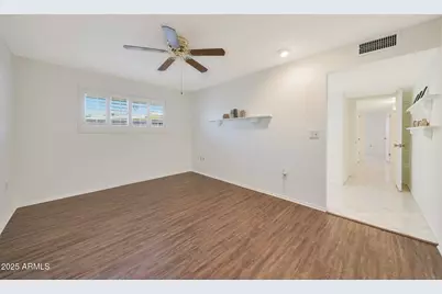 10760 W Saratoga Circle, Sun City, AZ 85351 - Photo 35