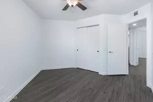 7034 S 42nd St, Phoenix, AZ 85042 - Photo 15