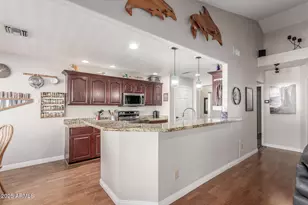 4026 E Summerhaven Dr, Phoenix, AZ 85044 - Photo 19