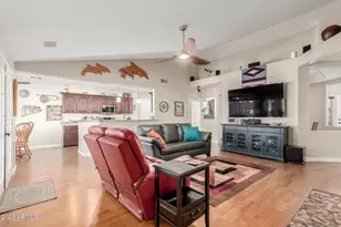 4026 E Summerhaven Dr, Phoenix, AZ 85044 - Photo 15