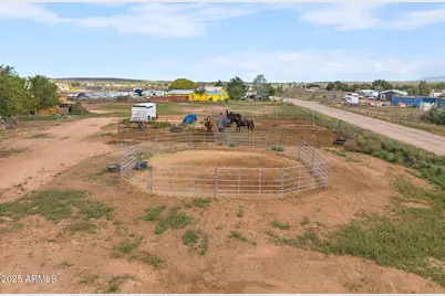 24975 N Naples Street, Paulden, AZ 86334 - Photo 3