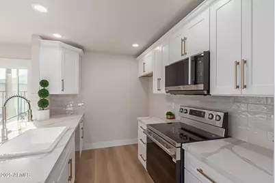 15602 N 55th Avenue, Glendale, AZ 85306 - Photo 1