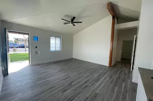 7162 N 57th Ave, Glendale, AZ 85301 - Photo 7