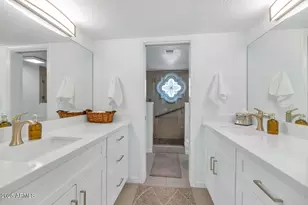 7800 E Lincoln Dr, Scottsdale, AZ 85250 - Photo 15