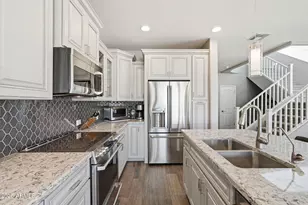 918 E Cobble Stone Dr, Queen Creek, AZ 85140 - Photo 3