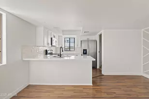 2020 W Union Hills Dr, Phoenix, AZ 85027 - Photo 3