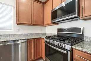 2358 E Runaway Bay Pl, Gilbert, AZ 85298 - Photo 11