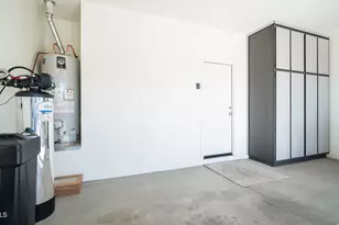 2358 E Runaway Bay Pl, Gilbert, AZ 85298 - Photo 31