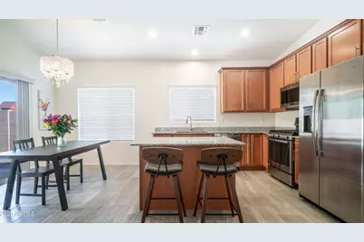 2358 E Runaway Bay Place, Gilbert, AZ 85298 - Photo 9