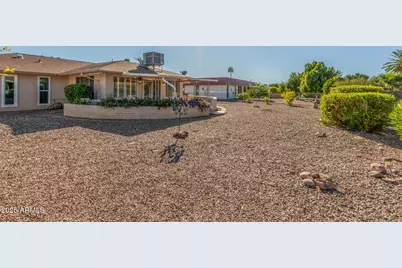 10826 W Brookside Drive, Sun City, AZ 85351 - Photo 27