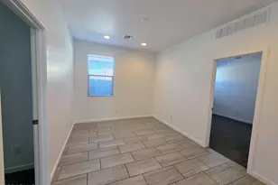 4214 S 68th Ln, Phoenix, AZ 85043 - Photo 7