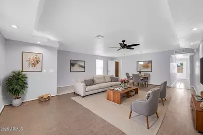 9230 N 82nd Lane, Peoria, AZ 85345 - Photo 11