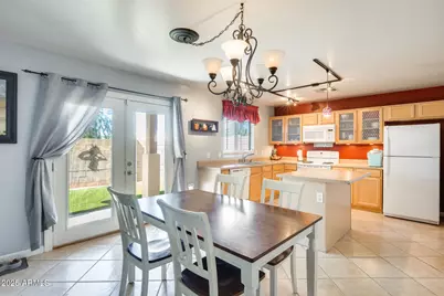 602 E Colt Court, Chandler, AZ 85225 - Photo 3