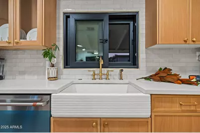 7519 W Banff Lane, Peoria, AZ 85381 - Photo 17