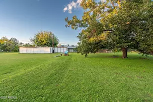 7519 W Banff Ln., Peoria, AZ 85381 - Photo 47