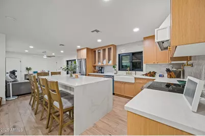 7519 W Banff Lane, Peoria, AZ 85381 - Photo 3