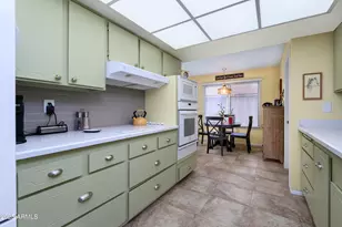 12934 W Shadow Hills Dr, Sun City West, AZ 85375 - Photo 13