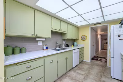 12934 W Shadow Hills Drive, Sun City West, AZ 85375 - Photo 15