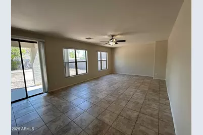 3911 S 100th Glen, Tolleson, AZ 85353 - Photo 7