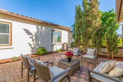 7556 W Crystal Road, Glendale, AZ 85308 - Photo 9