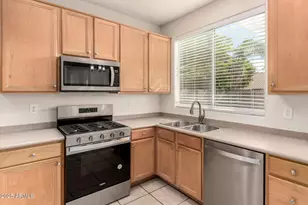 8201 W Adam Ave, Peoria, AZ 85382 - Photo 13