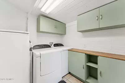 619 E Vista Avenue, Phoenix, AZ 85020 - Photo 17