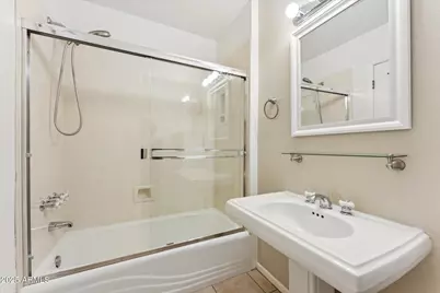 619 E Vista Avenue, Phoenix, AZ 85020 - Photo 31