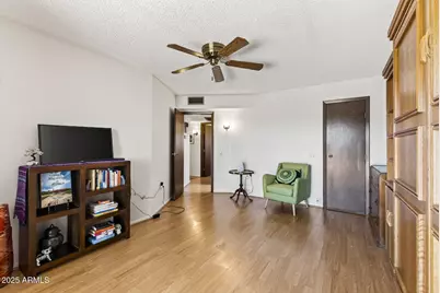 14229 N Palm Ridge Drive W, Sun City, AZ 85351 - Photo 31