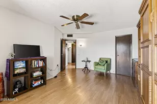 14229 N Palm Ridge Dr W, Sun City, AZ 85351 - Photo 31